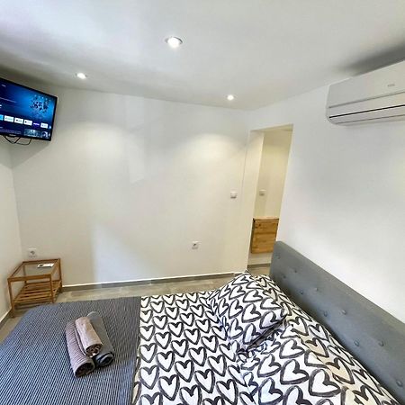 Apartamentos Con Bano Privado Frente Al Metro L5 Barcelona-Hospitalet L'Hospitalet de Llobregat Exteriér fotografie