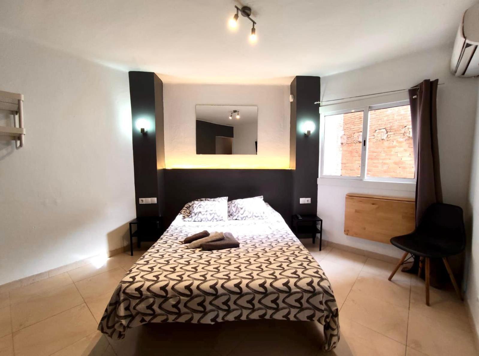 Apartamentos Con Bano Privado Frente Al Metro L5 Barcelona-Hospitalet L'Hospitalet de Llobregat Exteriér fotografie
